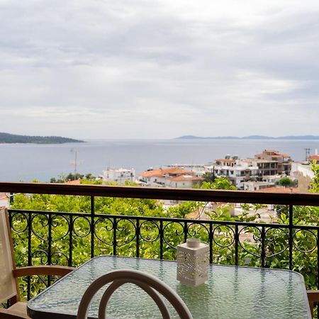 House Mistral Apartment เนโอสมาร์มาราส ภายนอก รูปภาพ