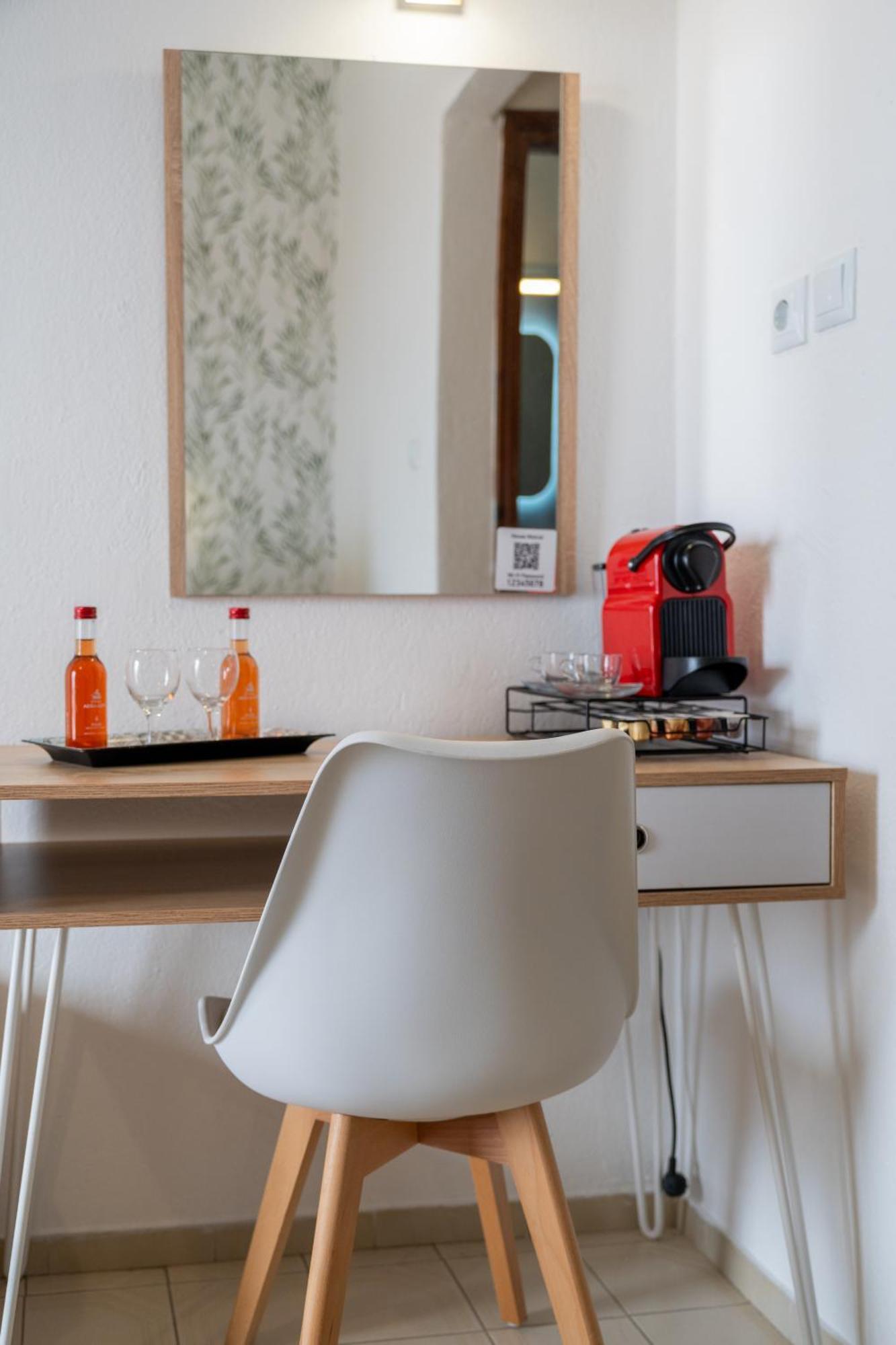 House Mistral Apartment เนโอสมาร์มาราส ภายนอก รูปภาพ