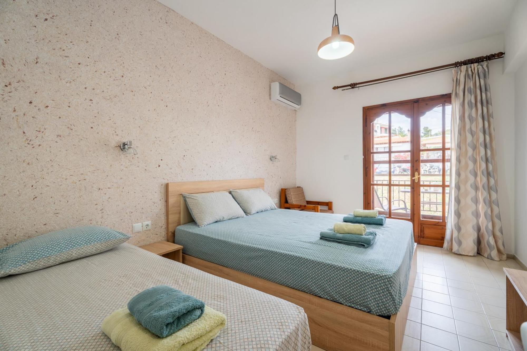 House Mistral Apartment เนโอสมาร์มาราส ภายนอก รูปภาพ