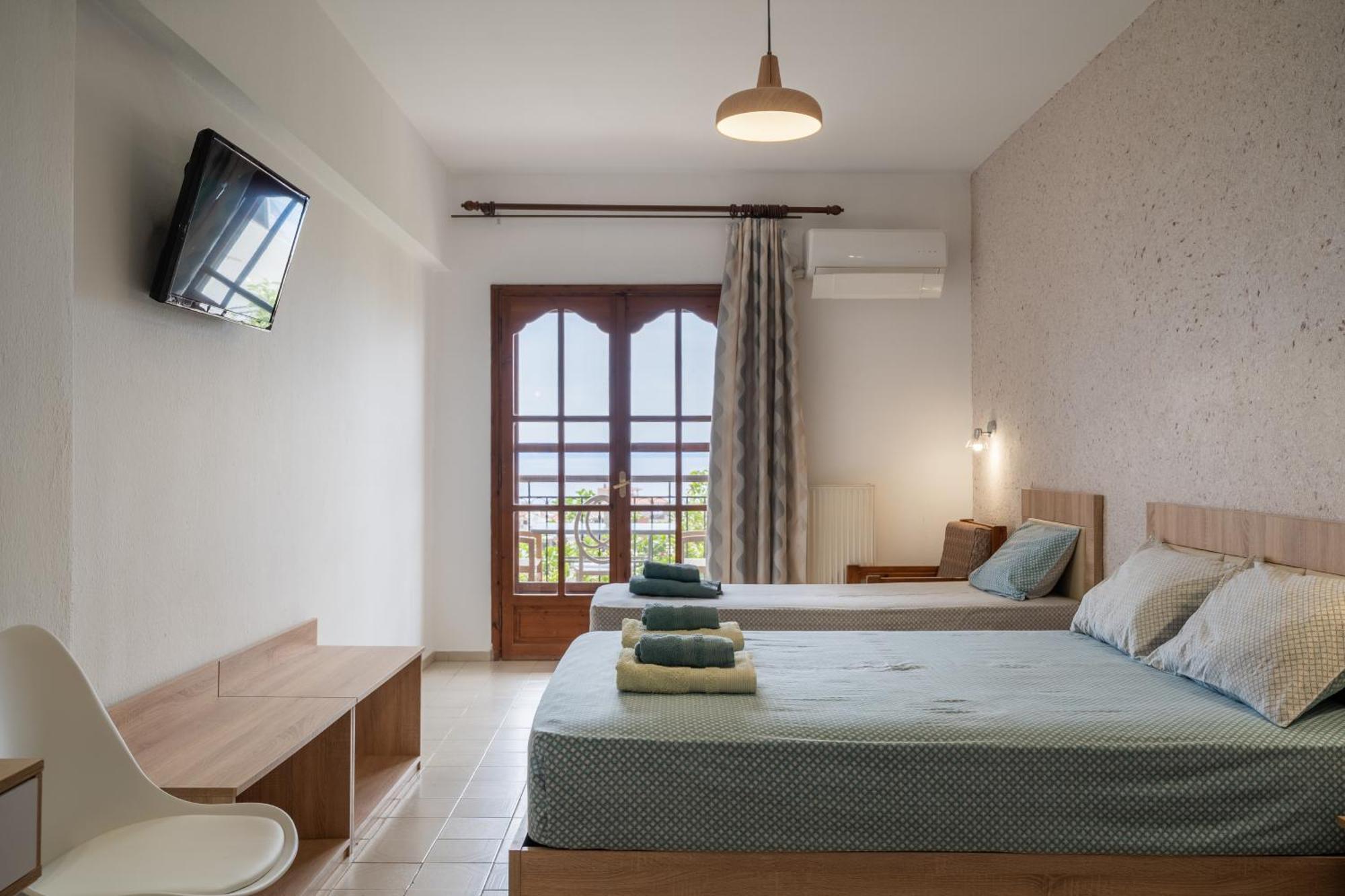 House Mistral Apartment เนโอสมาร์มาราส ภายนอก รูปภาพ