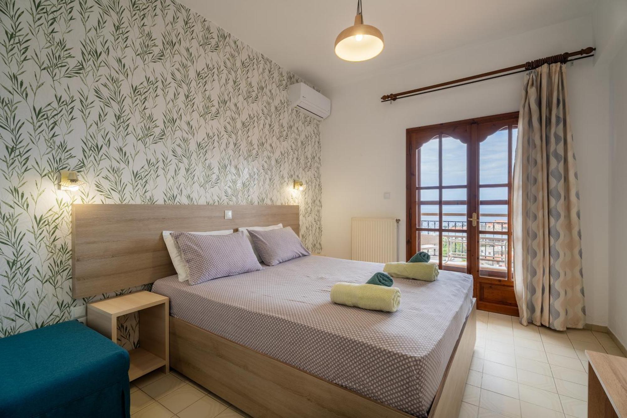 House Mistral Apartment เนโอสมาร์มาราส ภายนอก รูปภาพ